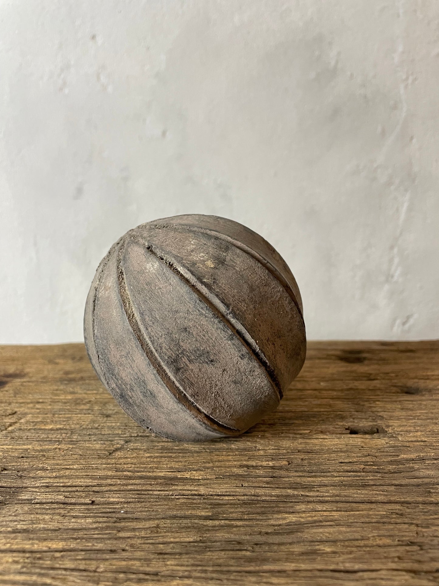 Decoratieve houten bal M