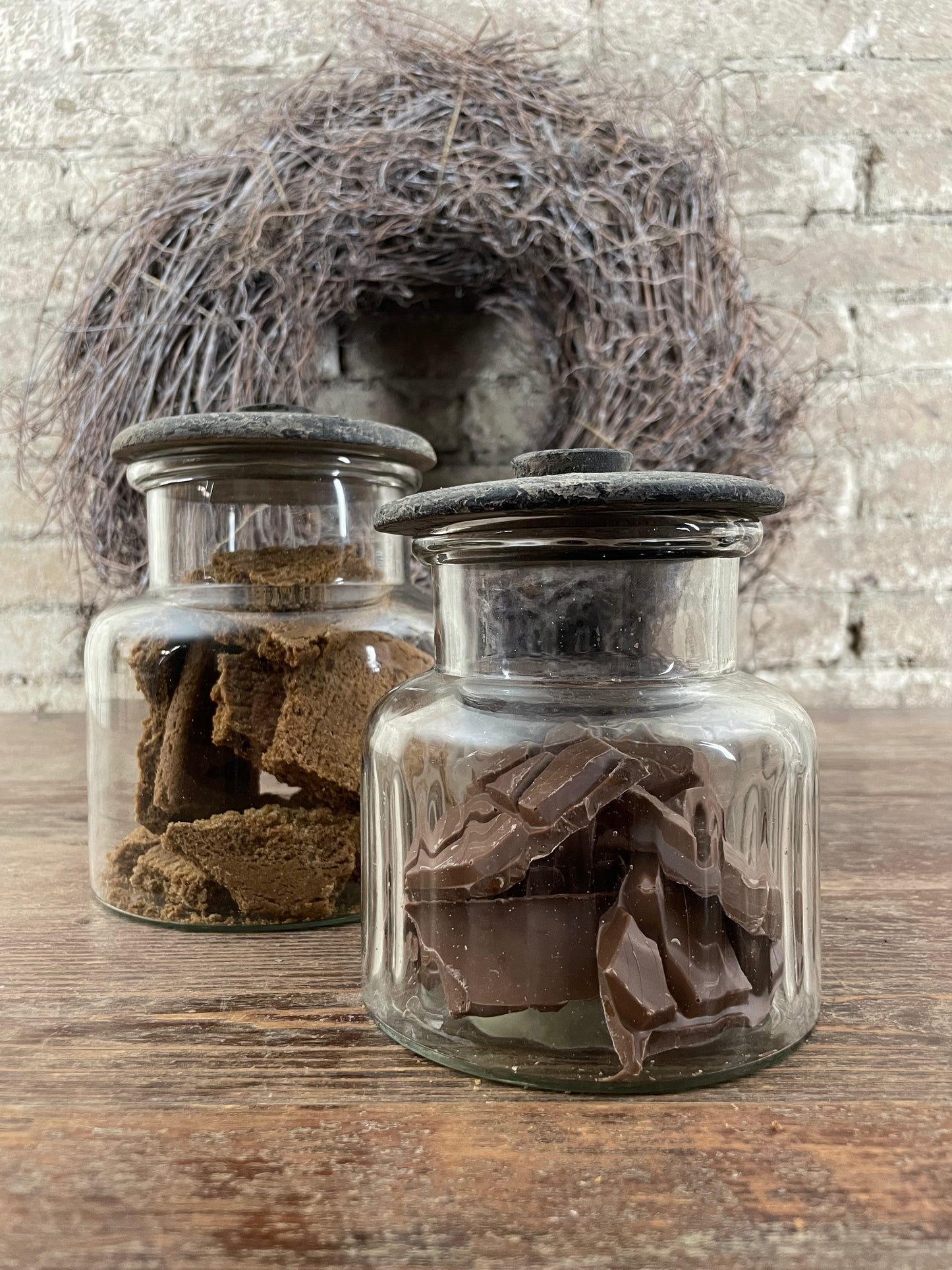 Voorraadpot cement finish