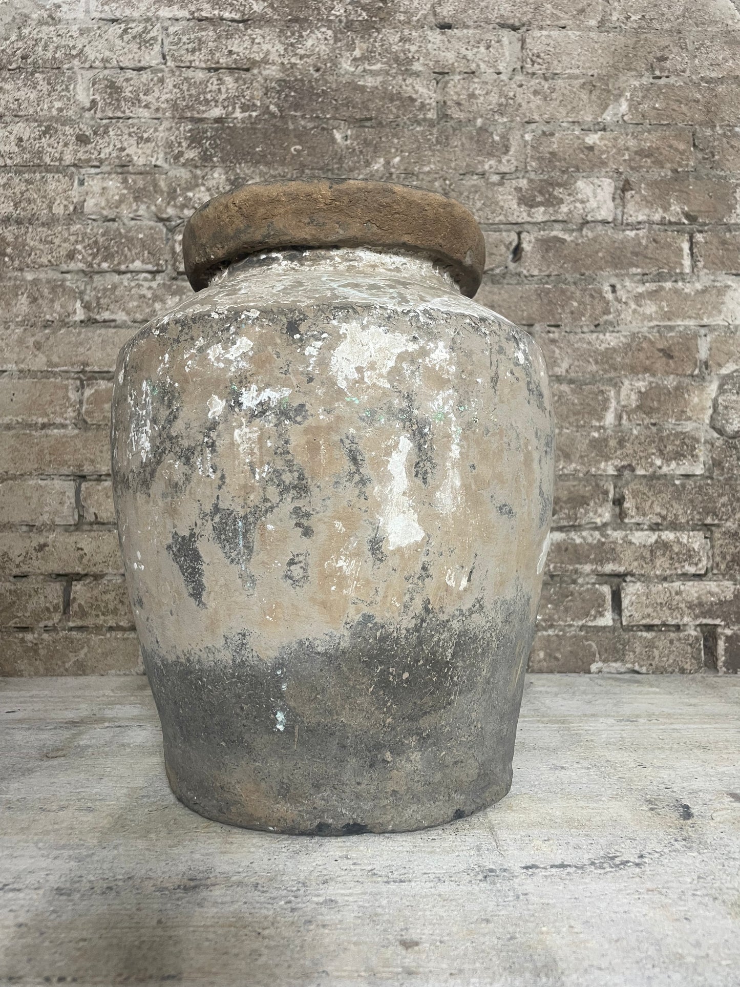 Handgemaakte Indiase aardewerk kruik