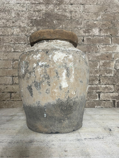 Handgemaakte Indiase aardewerk kruik