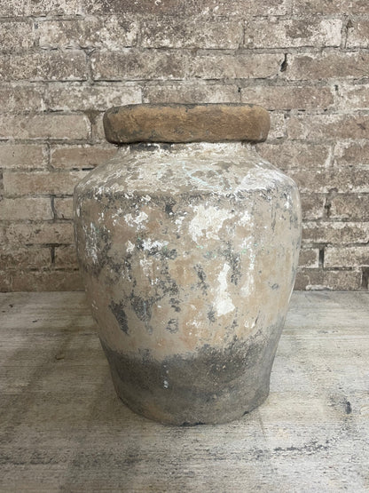 Handgemaakte Indiase aardewerk kruik