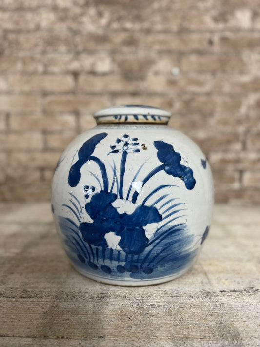 Chinese gemberpot old finish